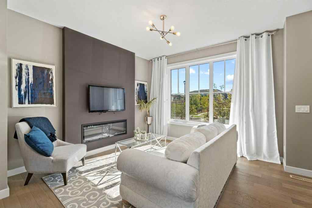 MLS® A2259756 - 332 Lawthorn Way SE in Lanark Airdrie, Residential