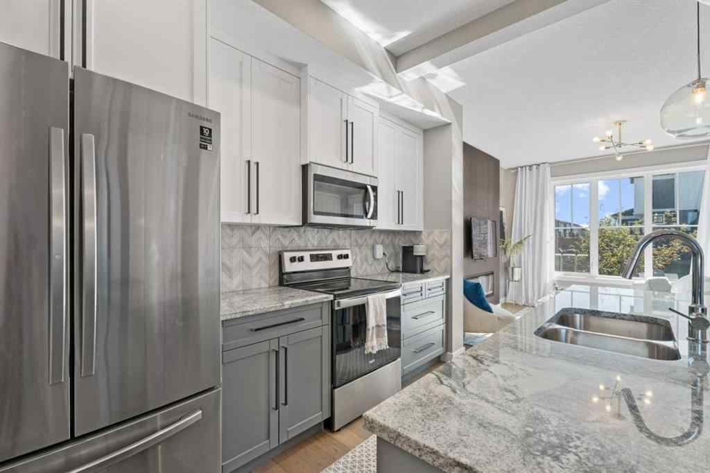 MLS® A2259756 - 332 Lawthorn Way SE in Lanark Airdrie, Residential