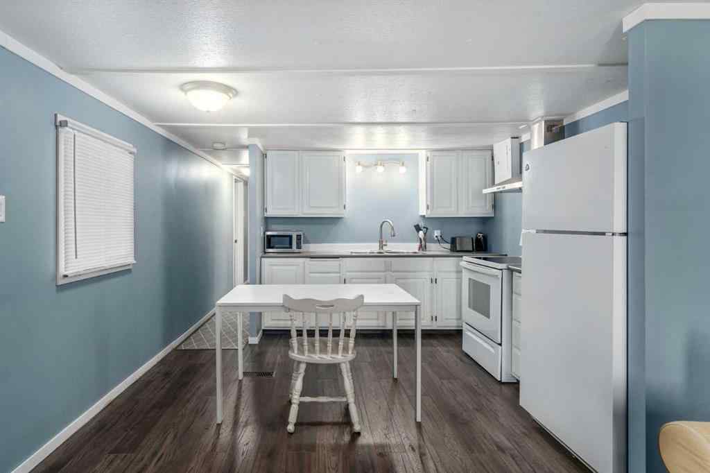 MLS® A2259758 - Unit #23 2106 50 Street SE in Forest Lawn Calgary, Mobile