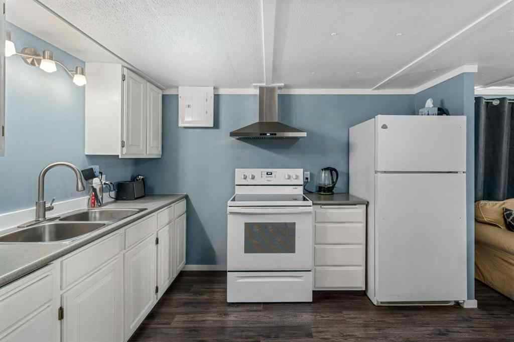 MLS® A2259758 - Unit #23 2106 50 Street SE in Forest Lawn Calgary, Mobile