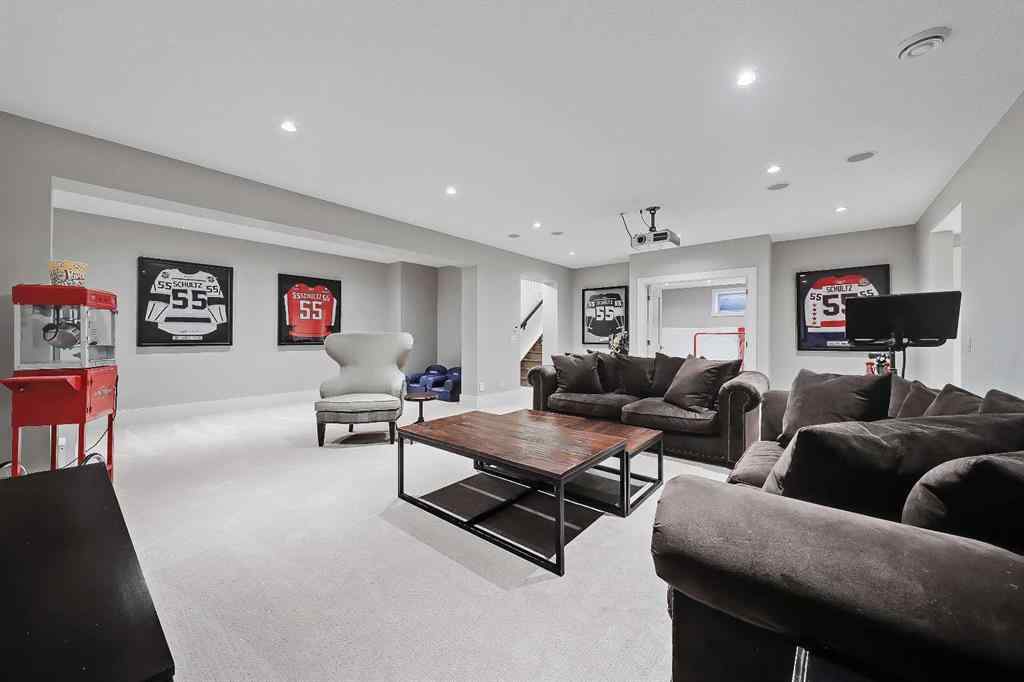 MLS® A2259763 - 2 Granville Crescent SW in Glendale Calgary, Residential