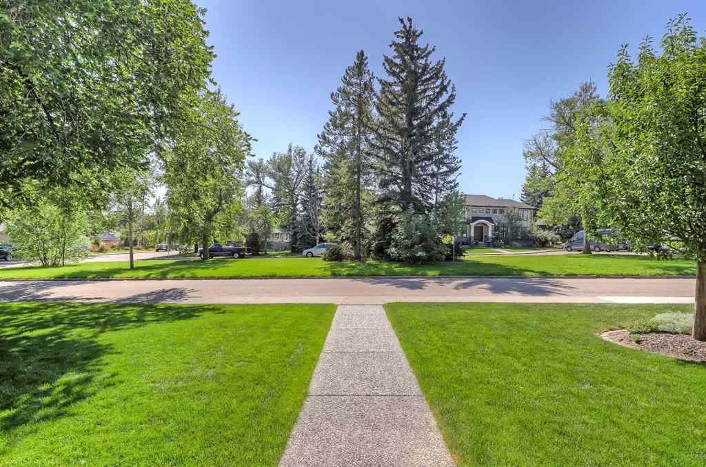 MLS® A2259763 - 2 Granville Crescent SW in Glendale Calgary, Residential