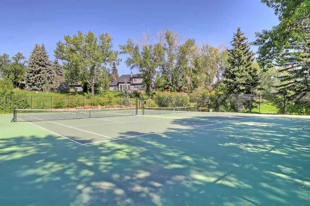 MLS® A2259763 - 2 Granville Crescent SW in Glendale Calgary, Residential