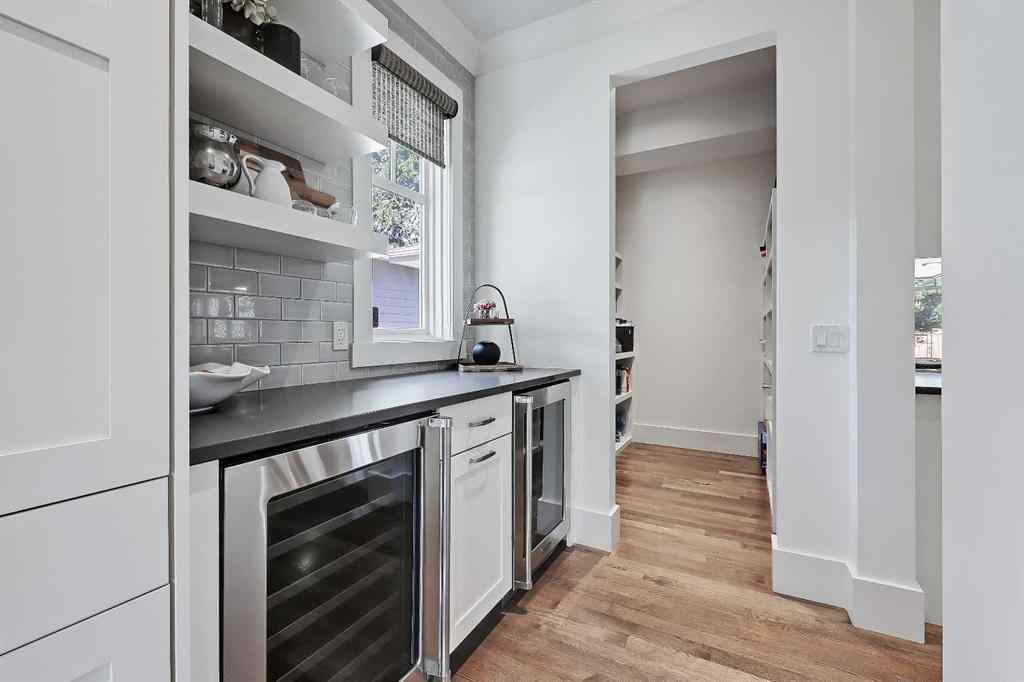 MLS® A2259763 - 2 Granville Crescent SW in Glendale Calgary, Residential