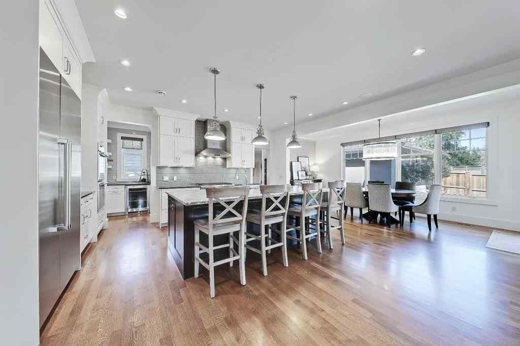 MLS® A2259763 - 2 Granville Crescent SW in Glendale Calgary, Residential