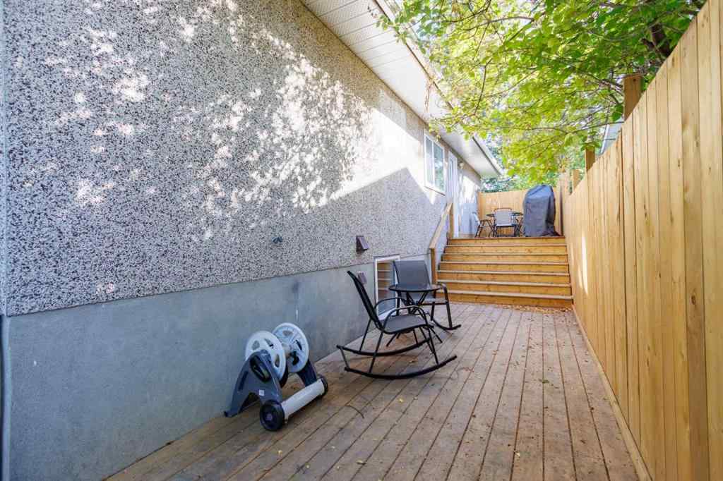 MLS® A2259765 - 83 Brazeau Crescent SW in Braeside Calgary, Residential