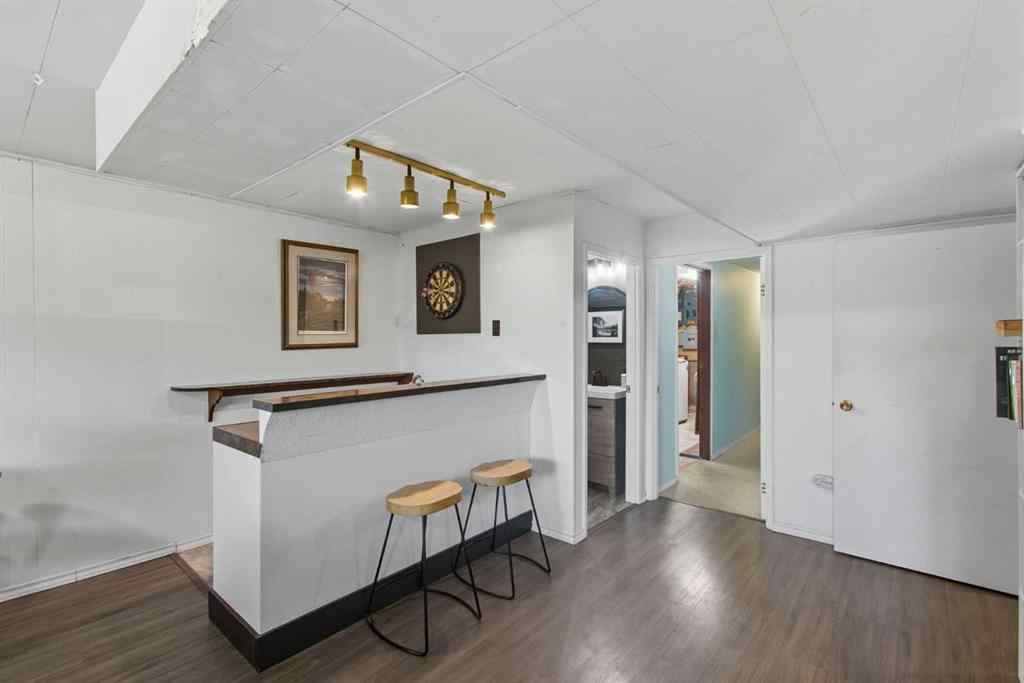 MLS® A2259765 - 83 Brazeau Crescent SW in Braeside Calgary, Residential