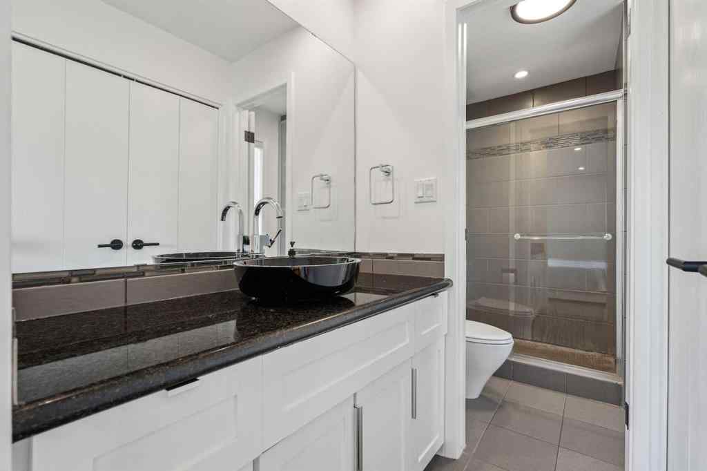 MLS® A2259768 - 4 Coach Ridge Close SW in Coach Hill Calgary, Residential