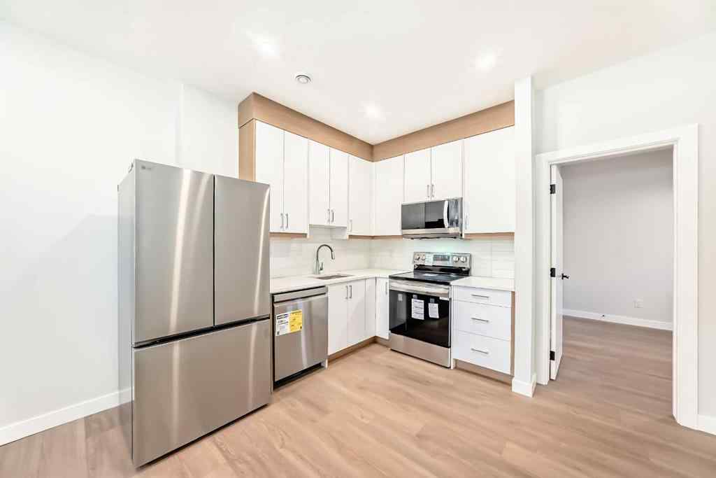 MLS® A2259773 - 2121 13 Street NW in Capitol Hill Calgary, Residential