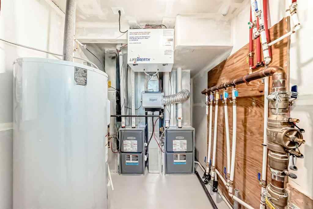 MLS® A2259773 - 2121 13 Street NW in Capitol Hill Calgary, Residential