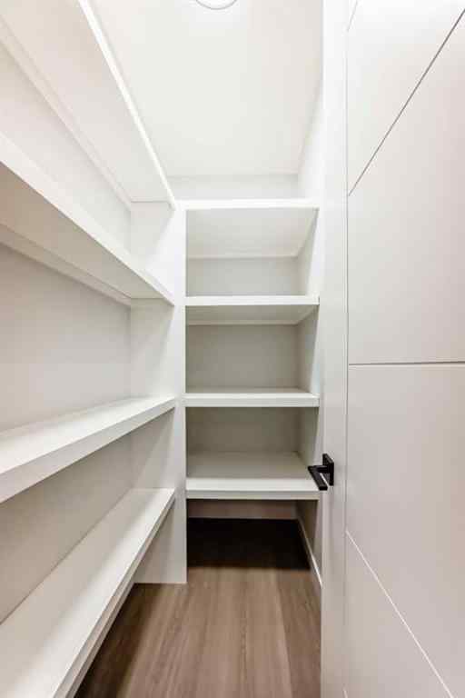 MLS® A2259773 - 2121 13 Street NW in Capitol Hill Calgary, Residential