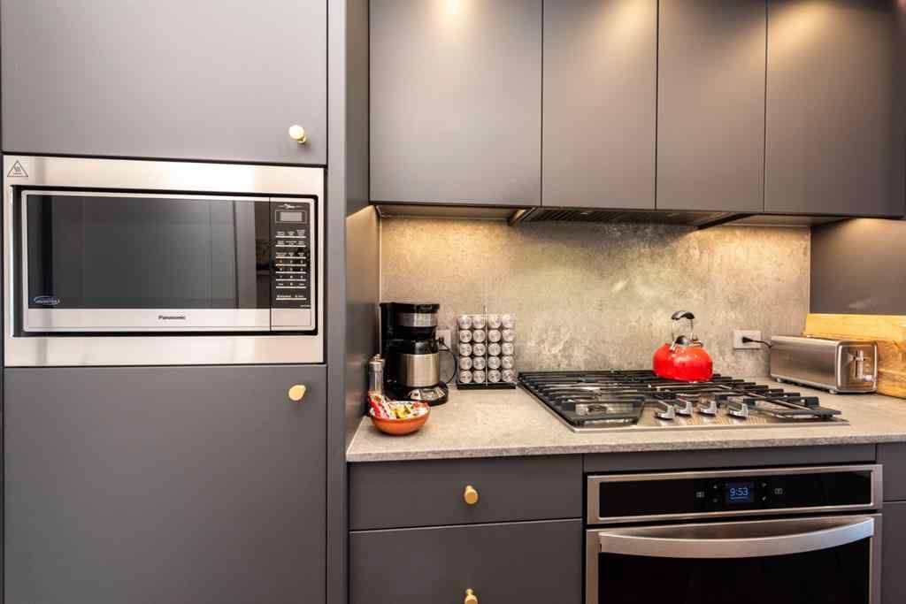 MLS® A2259777 - Unit #516 8505 Broadcast Avenue SW in West Springs Calgary, Residential