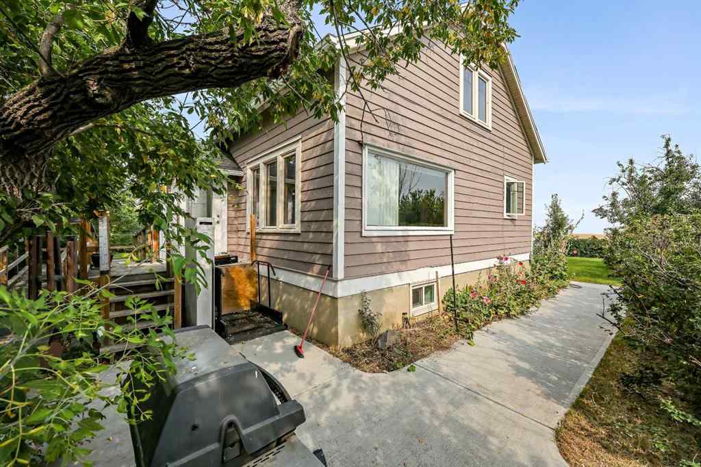 MLS® A2259779 - 283242 Township Road 260   in NONE Rural Rocky View County, Residential