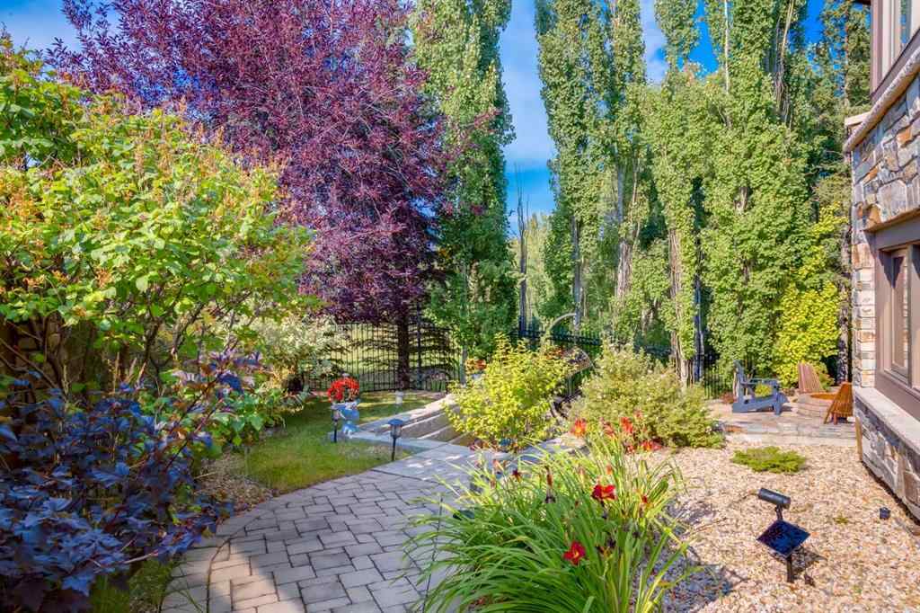 MLS® A2259782 - 4 Aspen Ridge Bay SW in Aspen Woods Calgary, Residential