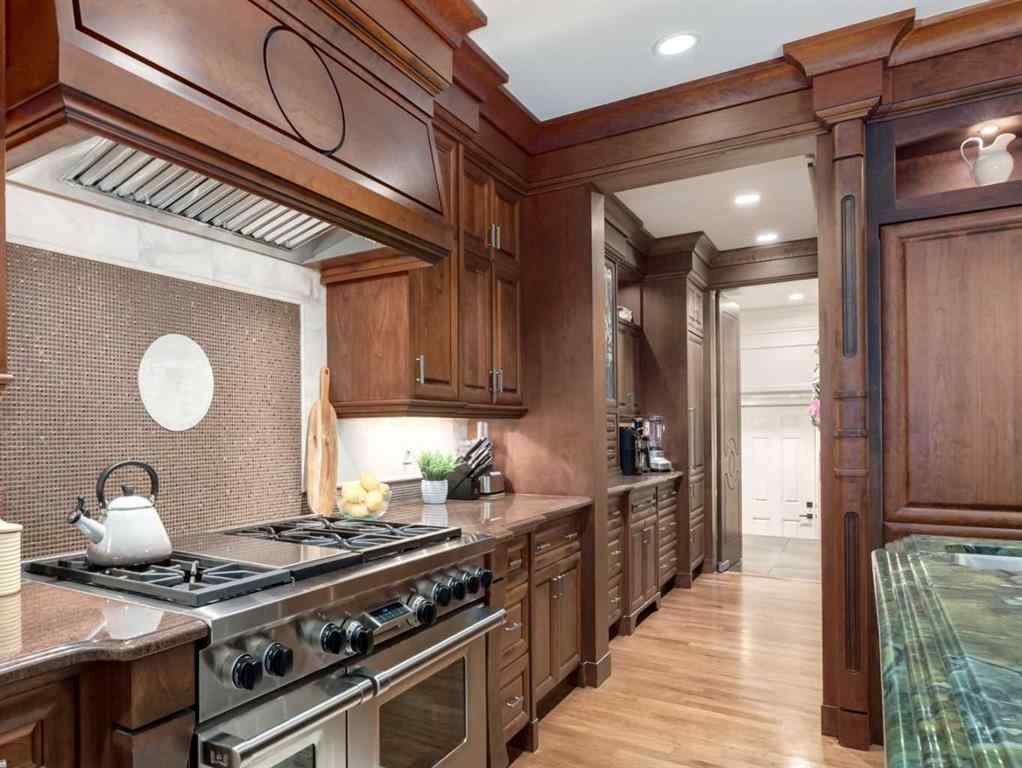 MLS® A2259782 - 4 Aspen Ridge Bay SW in Aspen Woods Calgary, Residential