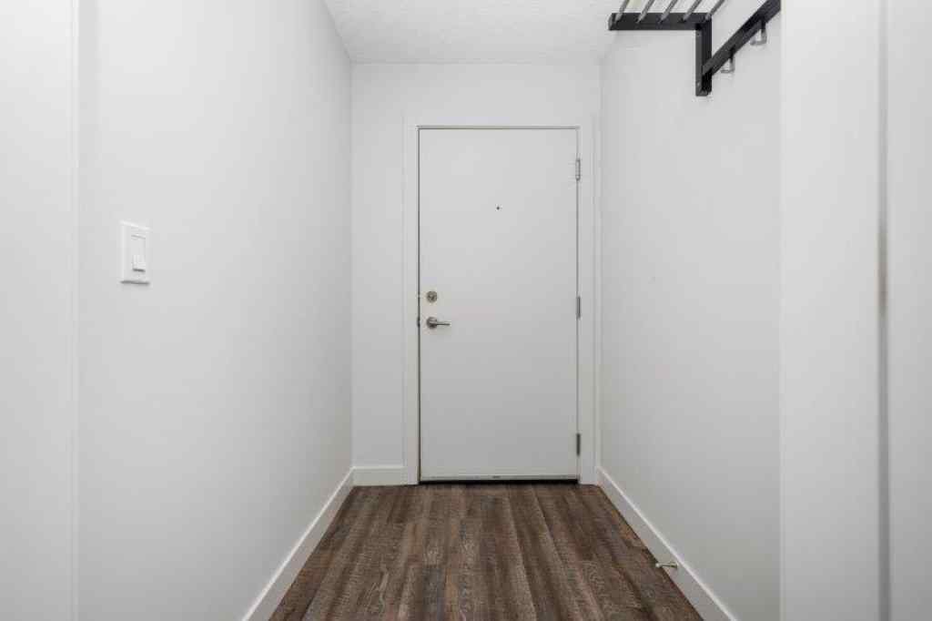 MLS® A2259788 - Unit #101 730 5 Street NE in Renfrew Calgary, Residential