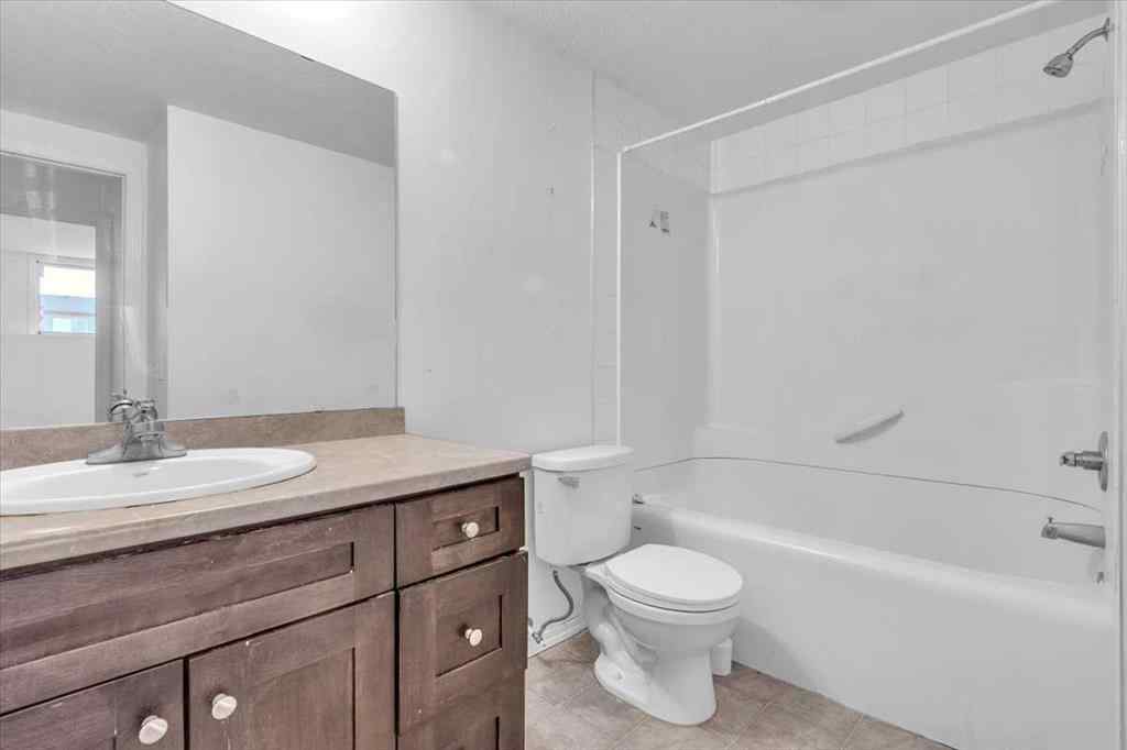 MLS® A2259789 - Unit #103 605 19 Street SE in Sunshine Meadow High River, Residential