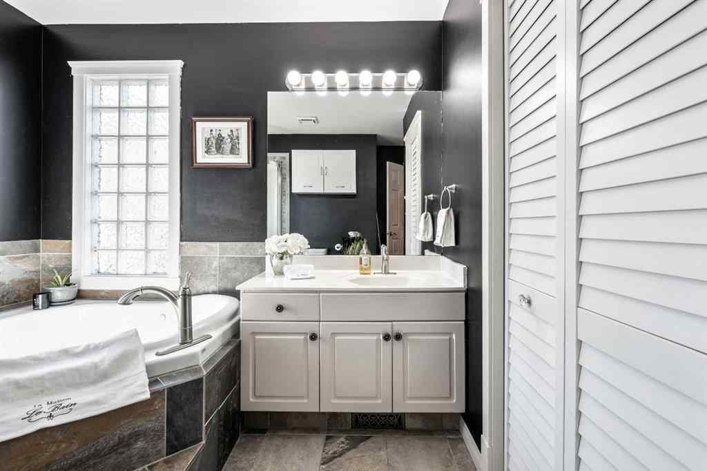 MLS® A2259804 - 135 Westridge Close  in Westridge Okotoks, Residential