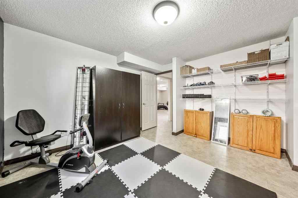 MLS® A2259804 - 135 Westridge Close  in Westridge Okotoks, Residential