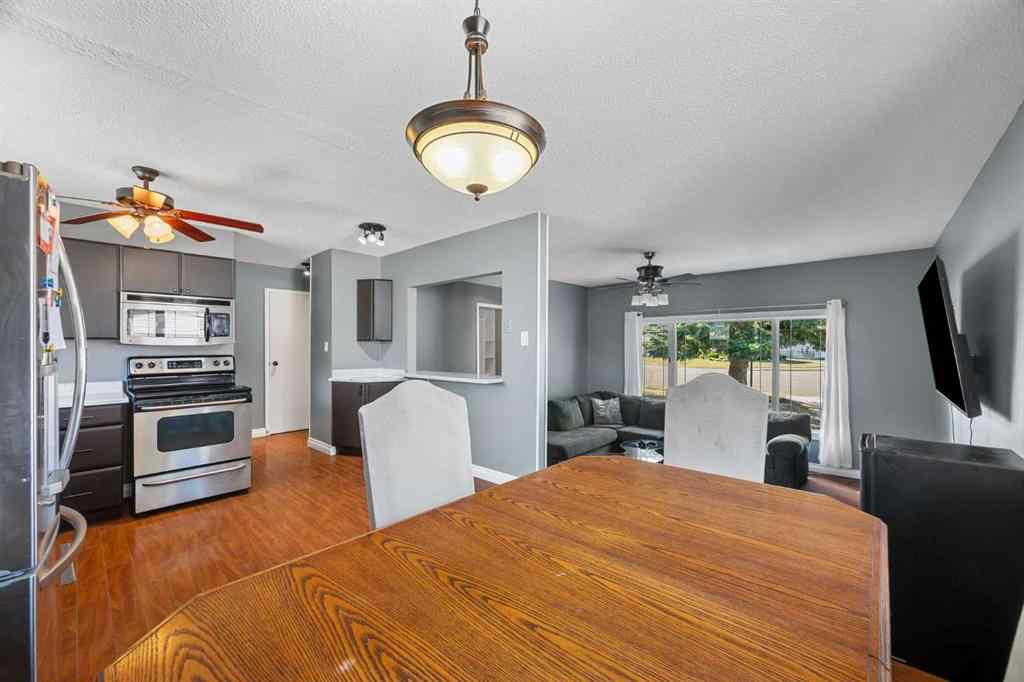 MLS® A2259812 - 3313 53 Avenue  in Steele Heights Lloydminster, Residential