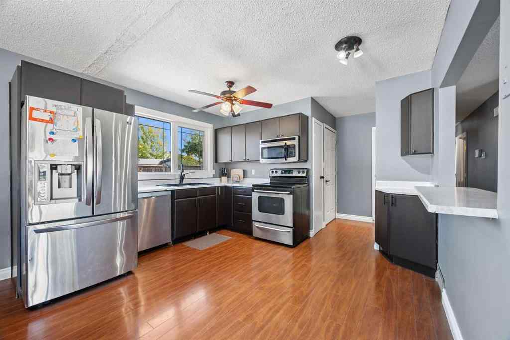 MLS® A2259812 - 3313 53 Avenue  in Steele Heights Lloydminster, Residential