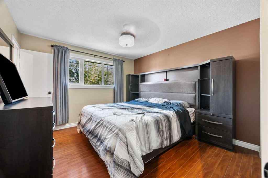 MLS® A2259812 - 3313 53 Avenue  in Steele Heights Lloydminster, Residential