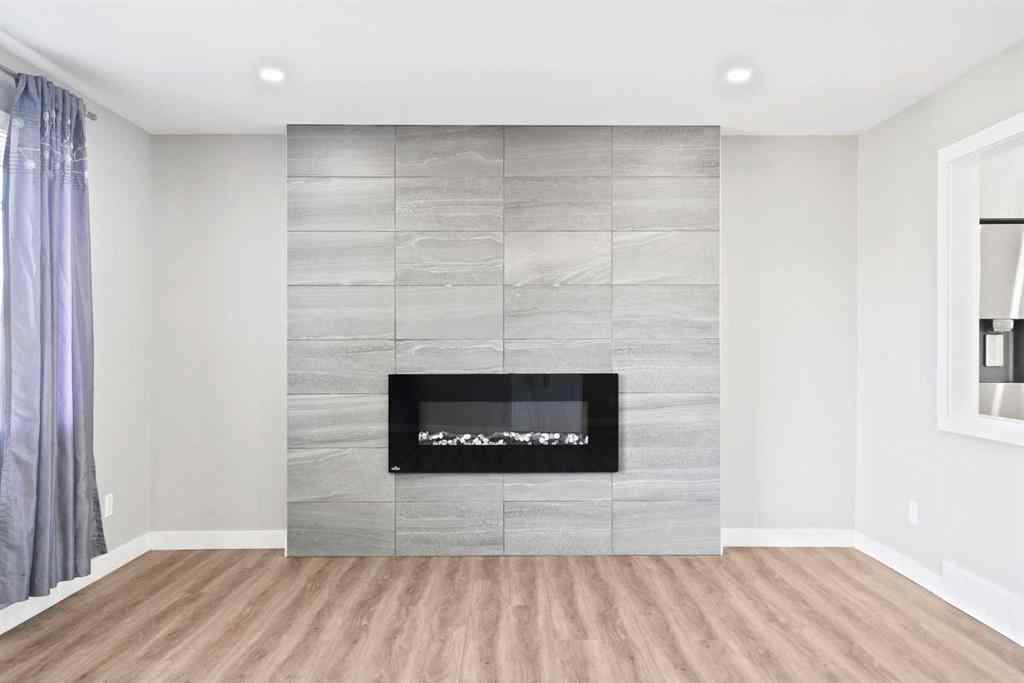 MLS® A2259814 - 192 Dovercliffe Way SE in Dover Calgary, Residential