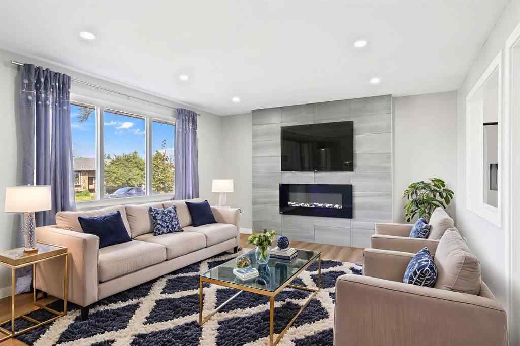 MLS® A2259814 - 192 Dovercliffe Way SE in Dover Calgary, Residential