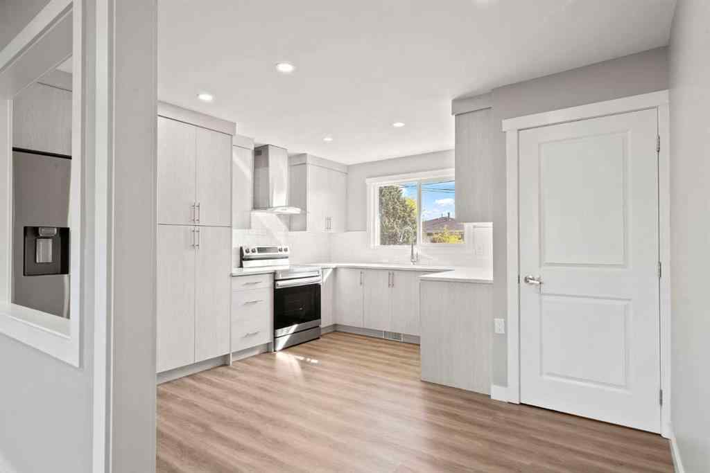 MLS® A2259814 - 192 Dovercliffe Way SE in Dover Calgary, Residential