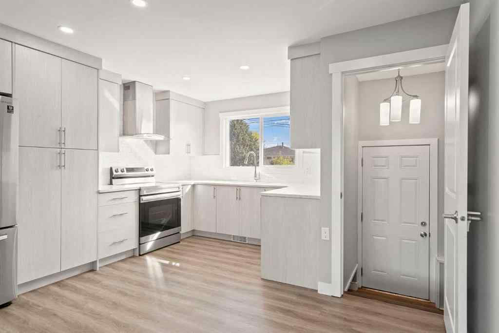 MLS® A2259814 - 192 Dovercliffe Way SE in Dover Calgary, Residential