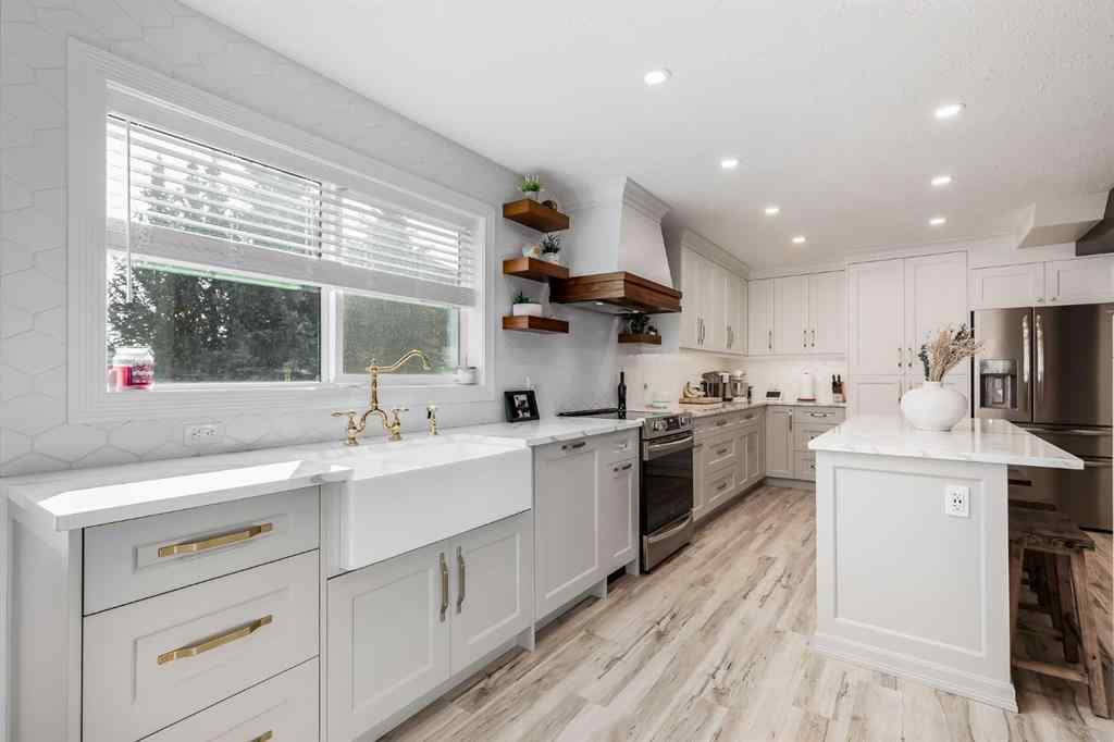 MLS® A2259815 - 127 Canoe Place SW in Canals Airdrie, Residential