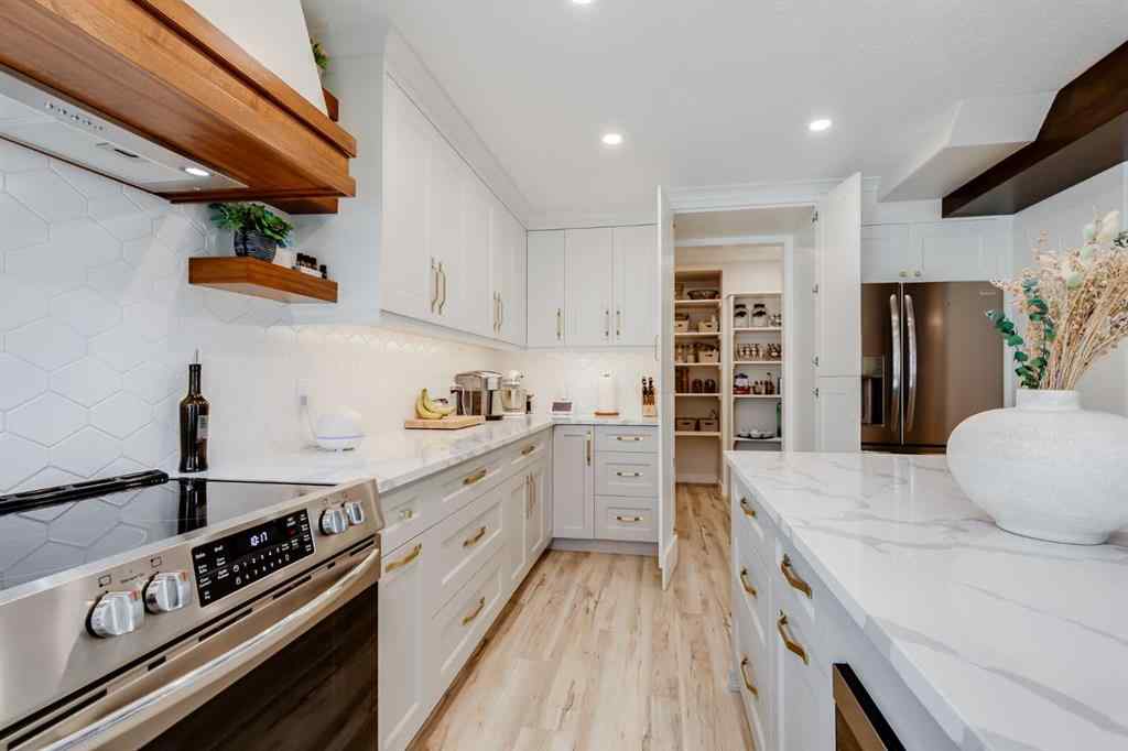 MLS® A2259815 - 127 Canoe Place SW in Canals Airdrie, Residential