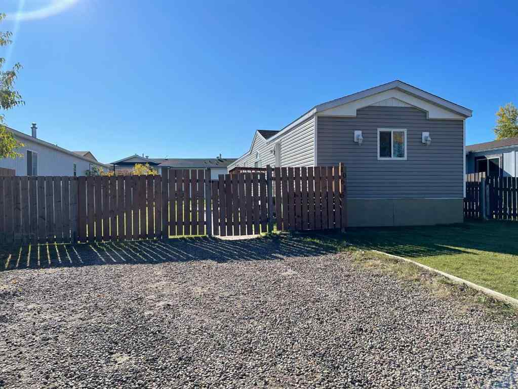 MLS® A2259816 - 10615 99   in NONE High Level, Residential