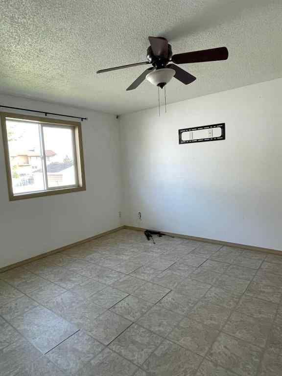 MLS® A2259816 - 10615 99   in NONE High Level, Residential