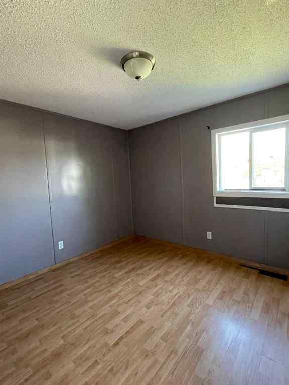 MLS® A2259816 - 10615 99   in NONE High Level, Residential