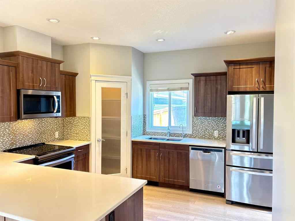 MLS® A2259841 - 2744 KINGS HEIGHTS Gate SE in Ravenswood Airdrie, Residential