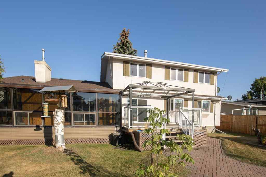 MLS® A2259846 - 29 Allan Close  in Anders Park Red Deer, Residential