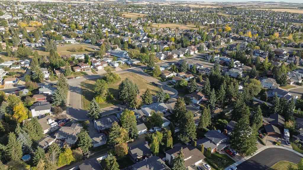 MLS® A2259846 - 29 Allan Close  in Anders Park Red Deer, Residential