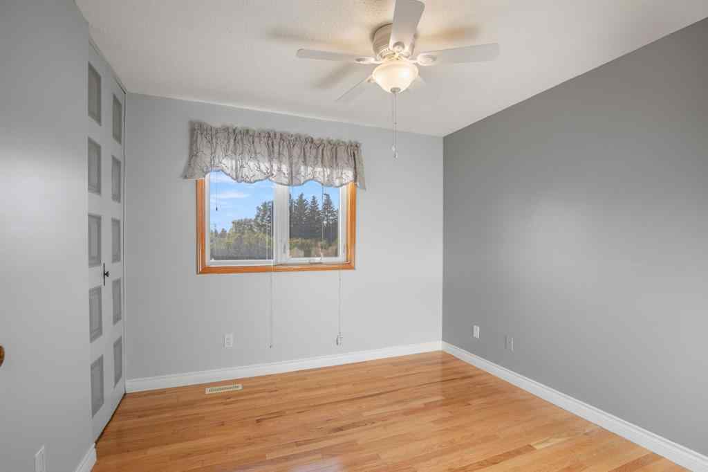 MLS® A2259846 - 29 Allan Close  in Anders Park Red Deer, Residential
