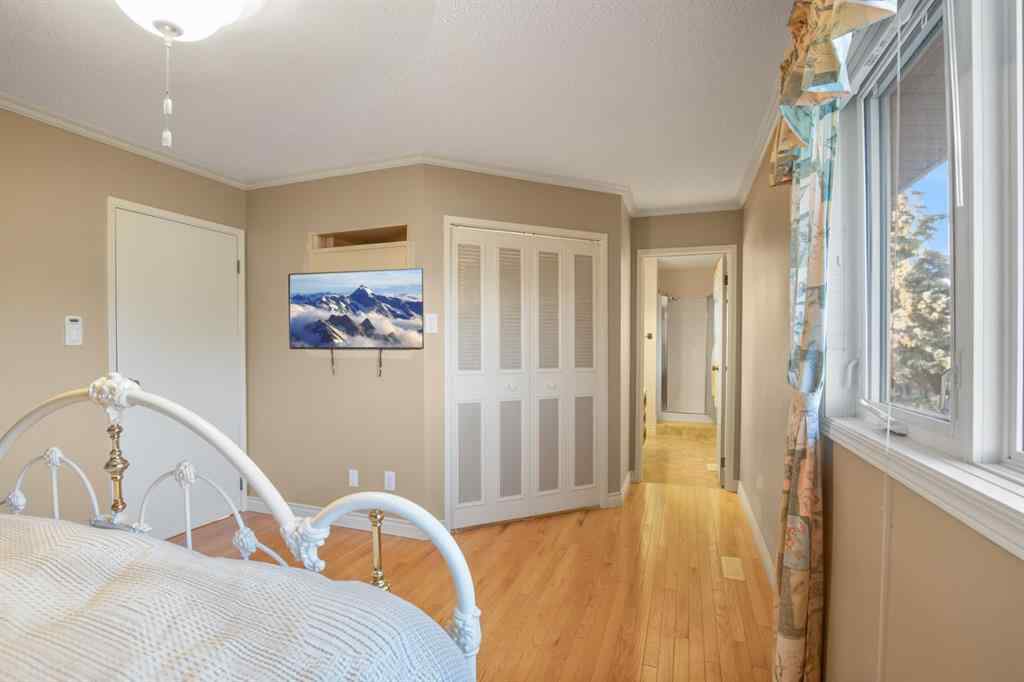 MLS® A2259846 - 29 Allan Close  in Anders Park Red Deer, Residential