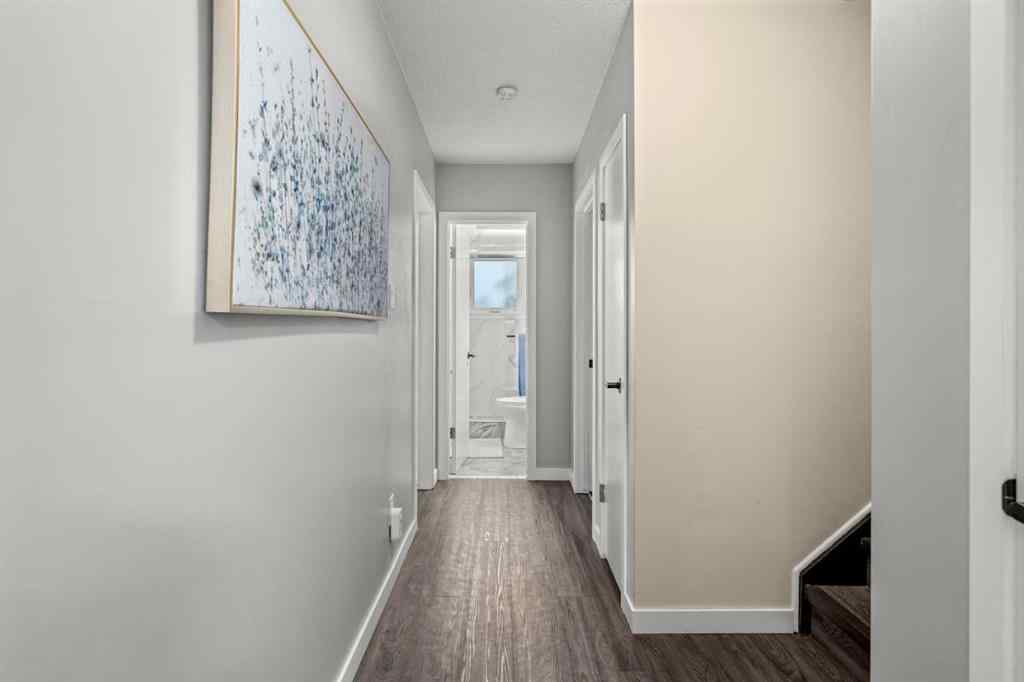 MLS® A2259847 - 3251 Bearspaw Drive NW in Brentwood Calgary, Residential