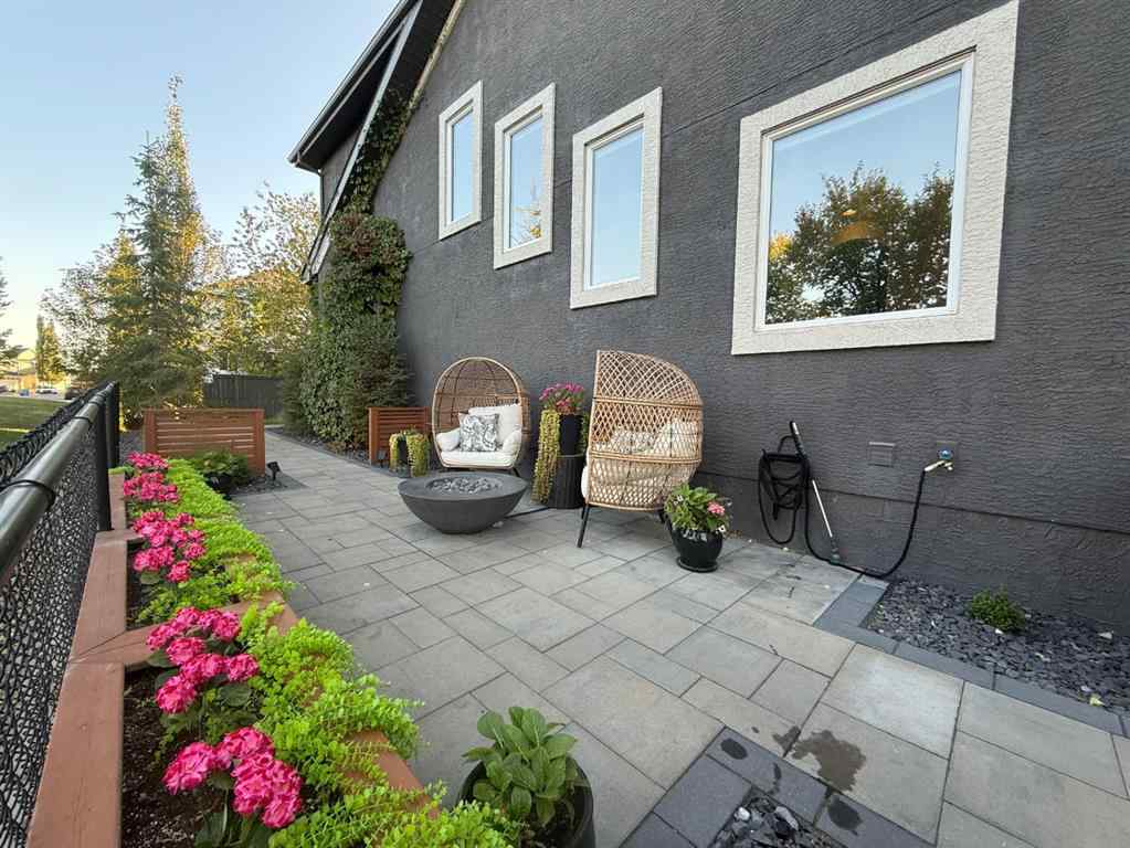 MLS® A2259848 - 47 Cranleigh Green SE in Cranston Calgary, Residential