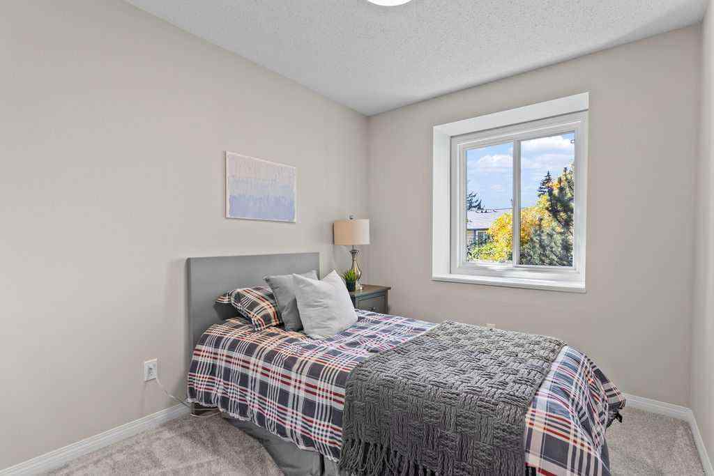 MLS® A2259852 - Unit #14 4810 40 Avenue SW in Glamorgan Calgary, Residential