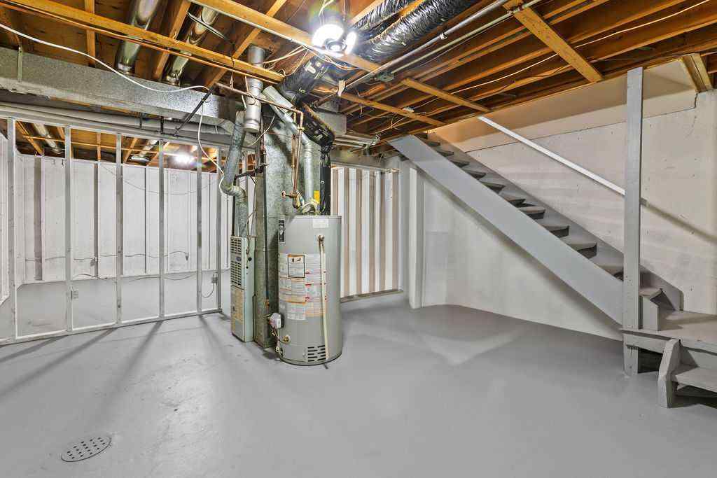 MLS® A2259852 - Unit #14 4810 40 Avenue SW in Glamorgan Calgary, Residential