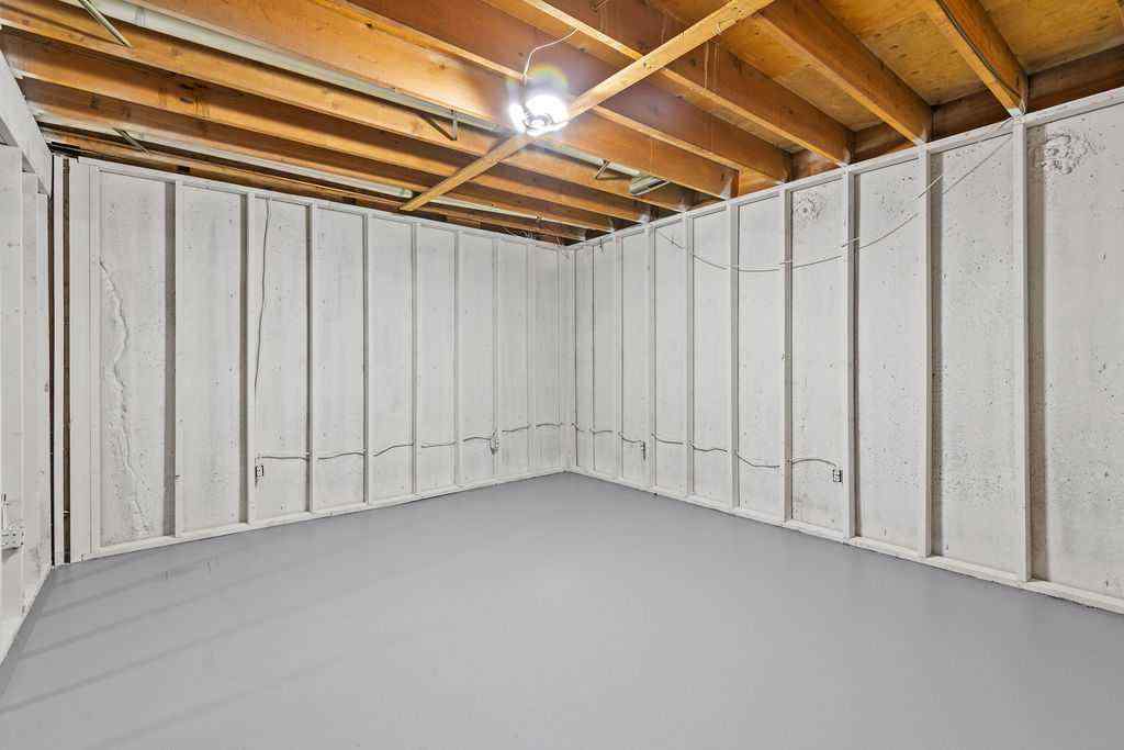 MLS® A2259852 - Unit #14 4810 40 Avenue SW in Glamorgan Calgary, Residential