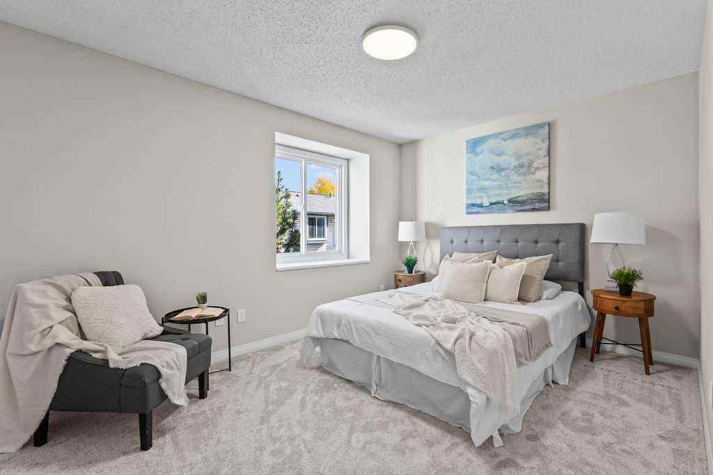 MLS® A2259852 - Unit #14 4810 40 Avenue SW in Glamorgan Calgary, Residential