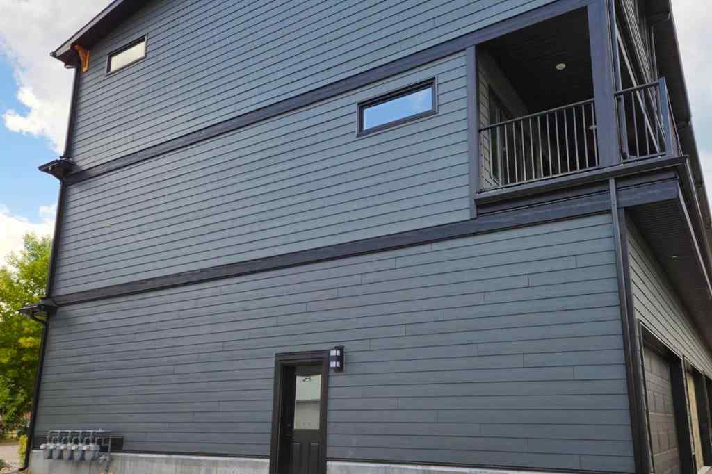 MLS® A2259868 - Unit #3 2102 131 Street  in NONE Blairmore, Residential