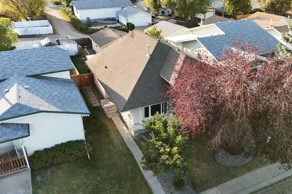 MLS® A2259870 - 14 Edgington Avenue  in Eastview Estates Red Deer, Residential