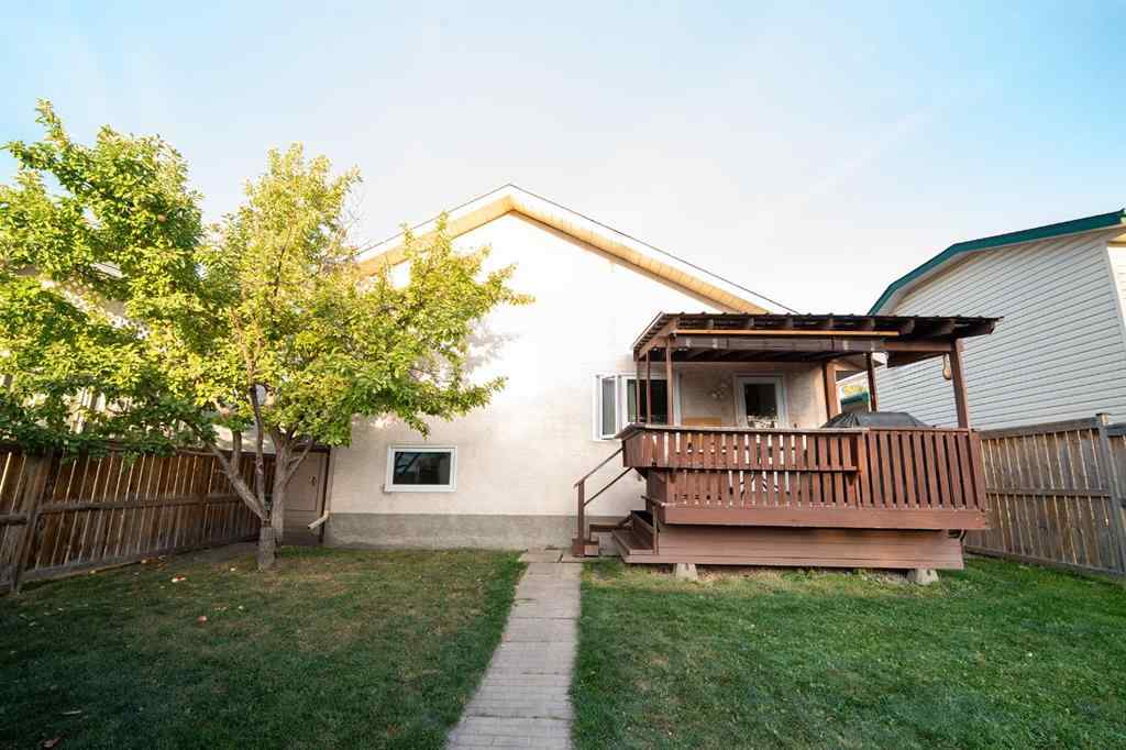 MLS® A2259870 - 14 Edgington Avenue  in Eastview Estates Red Deer, Residential