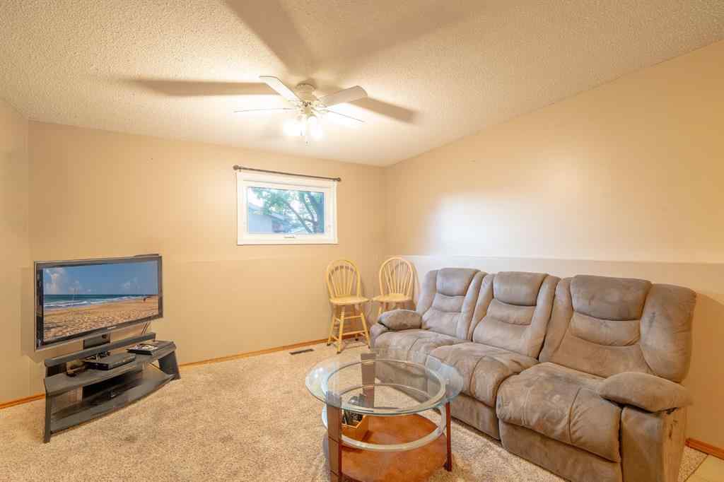 MLS® A2259870 - 14 Edgington Avenue  in Eastview Estates Red Deer, Residential